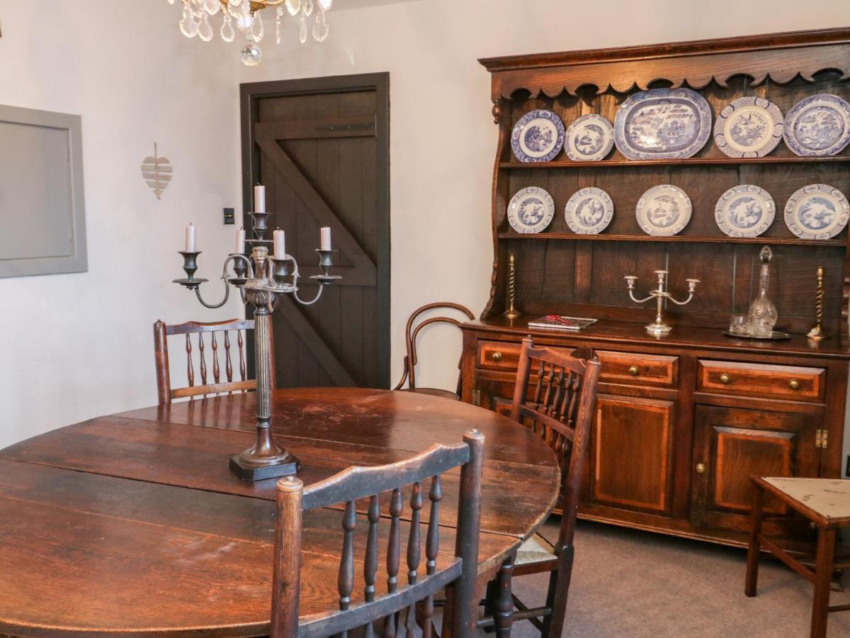 Sea Chest Villa Конуи Екстериор снимка